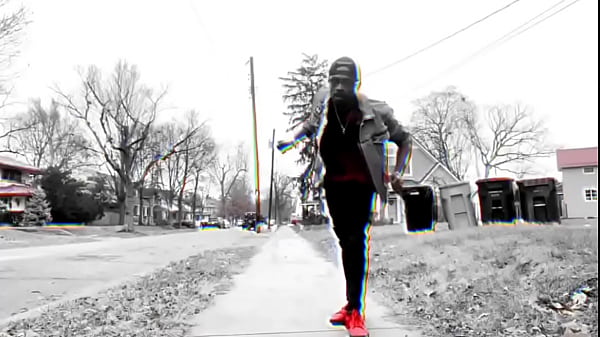 I love making music here one of many hot trucks by me Tmicheal – ugly (video shot by me) don’t forget I’m just a musi…