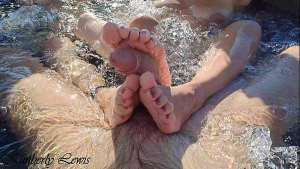 Cum On My Wet Step Sisters Feet – Dream Outdoor Bathtub Threesome Foot Job