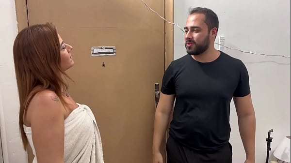ERA PARA SER SÓ UM CONCERTO TÉCNICO MAIS OLHA O QUE ACONTECEU COM A VIZINHA CASADA