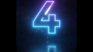 Madrastra calentona se deja fotografiar por su hijastro