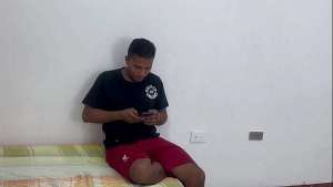 ME FOLLO A LA CACHONDA DE MI HERMANASTRA A CAMBIO DE ACOMPAÑARLA A PISCINA RICO POLVO