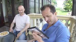 Simone Style Is A Naughty Spanish Maid SQF