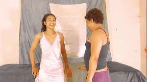 Sistya – Hot wife with a beautiful body shaking her ass on the dick xxx