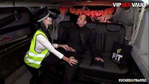 VIPSEXVAULT – (Jasmine Jae, George Uhl) – Naughty Halloween Sexy Police Woman Fucks With Taxi Driver
