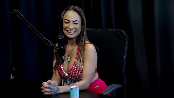 Está muito tempo na indústria pornô, fez uma cena especial, seu casamento foi uma cagada, e se te der tesão… – Belinha Baracho (WATCH ON: SHEER/RED)