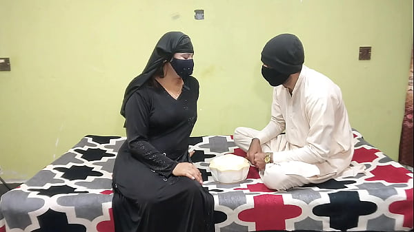 Indian Desi Neighbors Girl Give me Baryani and Hold my Dick in her Tight PussyRomantic Hot Sex Hindi Audio Xxxxx
