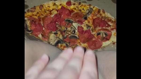 PIZZA FEMALE MASTURBATION -CUM ON FOOD-KINKY FETISH ARAB PORN-TEEN PUSSY-SAUDI-ARABIAN SNOWWHITE-BEST AMATEUR IN LOS ANGELES-WANTS BBC-UNITED STATES OF AMERICA 2025