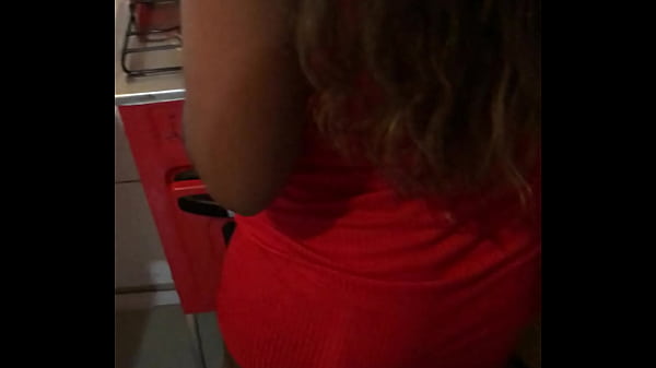 Tava Na cozinha e mamei gostoso pedi pra ele me comer