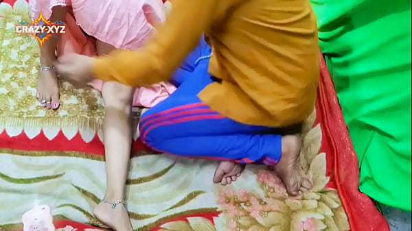 Desi Hot aunty tight pussy xxx , desi village aunty tight pussy sex video , First time Anal sex Try in Indian aunty