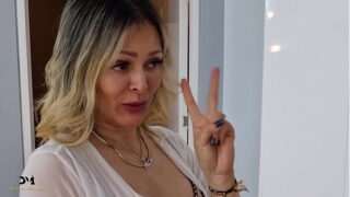 18-year-old Colombian boy has sex for the first time with his stepmother – Danner Mendez & Monique Fuentes