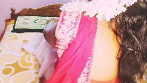 Indian beautiful big boobs saree aunty self sex. Telugu dirty talks. (Sex story)