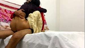 Friend’s widow hot stepmom’s big ass and tight pussy fucked hard Full HD Hindi Xvideo