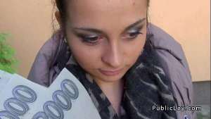 Czech amateur fucking pov in public for cash