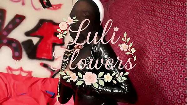 Welcome to Luli’s Garden Daddy: watch me tease you daddy!