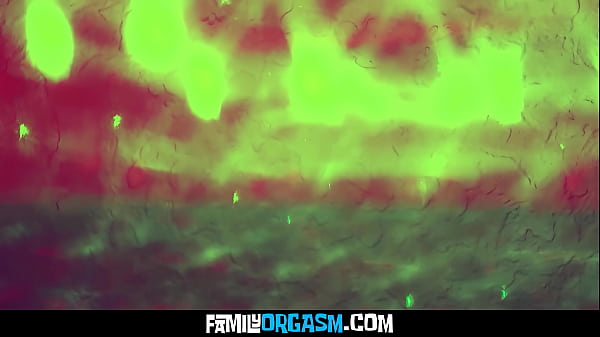FamilyOrgasm – Boys Traveled to the Past and Fucked both of their Sisters, Chloe Temple, Venus Vixen, JImmy Michaels, Carlos Dickinson