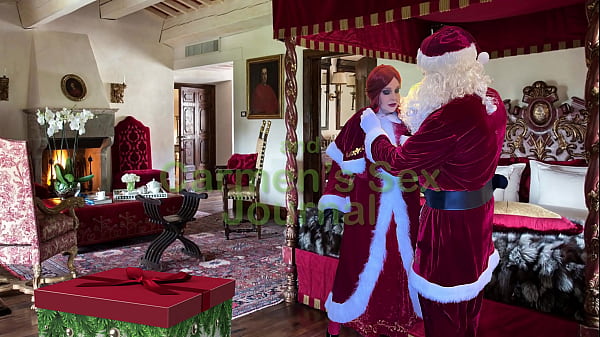 Granny Carmen: Christmas In July Cocksucking North Pole Slut