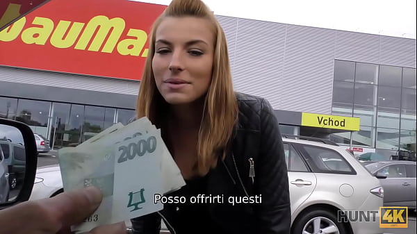 HUNT4K. Per soldi una ninfa abbagliante fa sesso all’aperto con un ricco sconosciuto