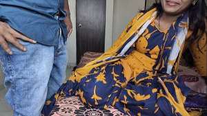 सेक्सी भाभी से बात पहली बार करके चुदाई की हिंदी ऑडियो में