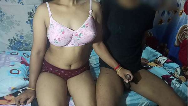 Desi Indian Big Tits and Big Ass Chubby Collage Girl Fucking Hard in Doggy Style by Pulling Her Long Hair