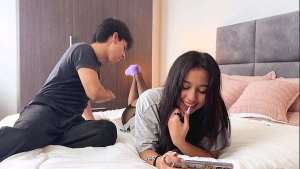 hermanstro pilla a su hermanstra viendo porno y se la termina cogiendo | valentinx1