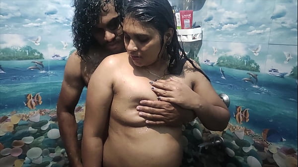 Romantic Bathroom Moments – Malayali Couple’s Intimate Bond
