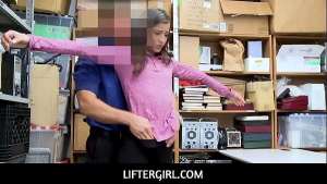 LifterGirl  –  Emily didnt expect to suck LP Guys dick