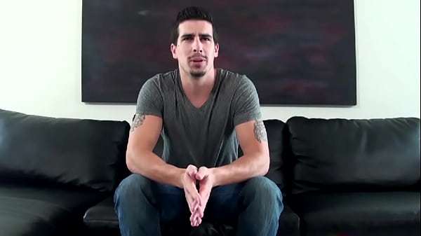 Bisexual dude fucked at a gaycasting