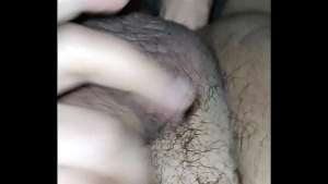 Me abre y mete dildo de arnés en mi culo mi novia perversa bisexual