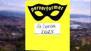 Ruined Orgasm With Facesitting in Foil Bondage