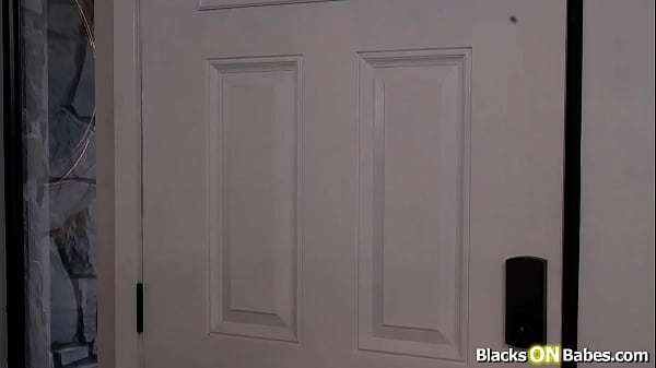 Blonde wife letting that black neighbor fuck her pussy