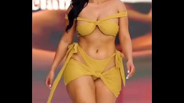 Aunty hot walking public