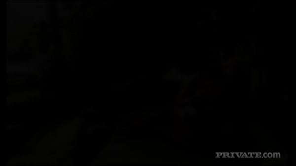 Sharka and Veronica Share Some Kisses and Then a Stiff Cock