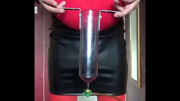 bisexual crossdresser loves to swallow