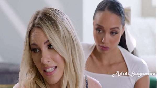 Dem Stepsis, Kimmy and Alexis And Their Wet AF Resolution