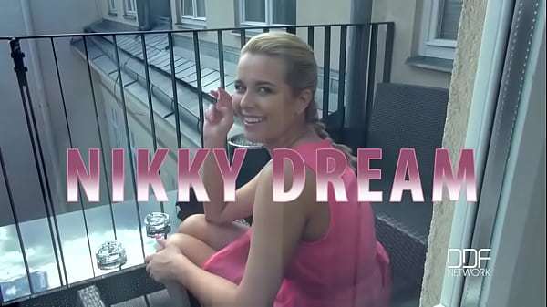 Dreams Cum True: Blonde Bombshell Gives POV Blowjob