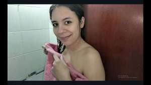 colegiala hermanastra latina de 18 aÑos quiere ser follada por su hermano mayor para vengarse de su novio infiel mi pene siempre habia querido probar esa rica vagina historia completa en espaÑol