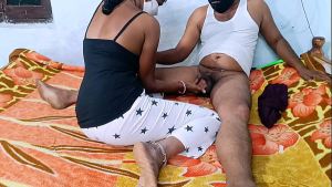 Youranitha – update Indian hot wife Homemade handjob blowjob footjob part 1