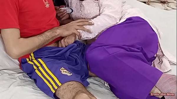 Dewar’s big cock blew up her sister in law’s ass and fucked her asshole with strong jerks during pakistani xxx anal hardcore fucking with Hindi funny hot conversation of Sa Bhabhi