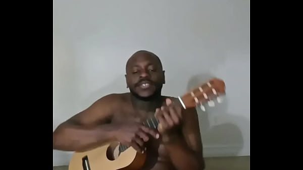 Re singing a few more songs for free that reminds myself of cleaning happening 3