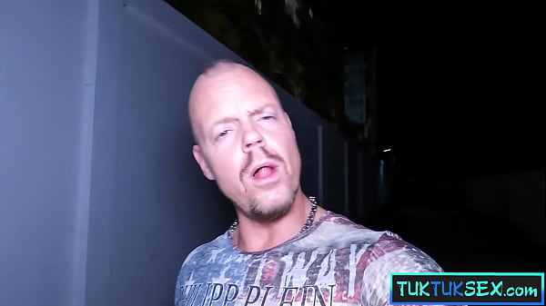 Tiny Thai teen girl picked up in Pattaya with a Tuk Tuk for sex