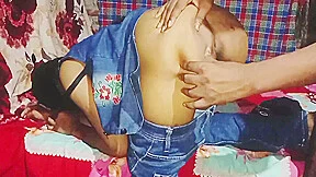 18 Year Old College Girl First Time Sex Video With Boyfriend