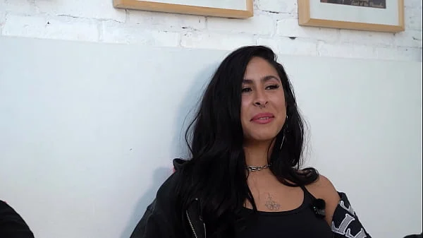 Beautiful Argentinian brunette gives me a vaginal tour – LUSHERS