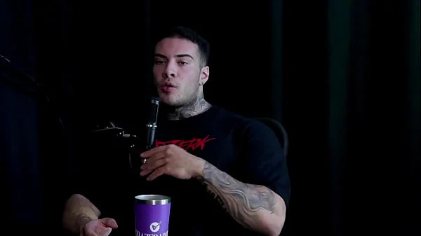 É o comedor das casadas, não é monogâmico, LGBT é o melhor meio para homens, não fez o fetiche de cagar, e quando pega uma novinha no sexo… – Rafinha do CREF (WATCH ON: SHEER/RED)