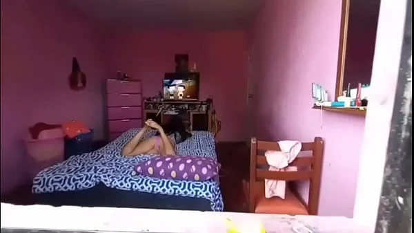 ESTABA SOLA EN CASA MIRANDO SUS CARICATURAS (escucha como le digo para jugar) LE TERMINE AFUERA PARA QUE NO QUEDE EMBARAZADA PERO ELLA QUIERE SEGUIR