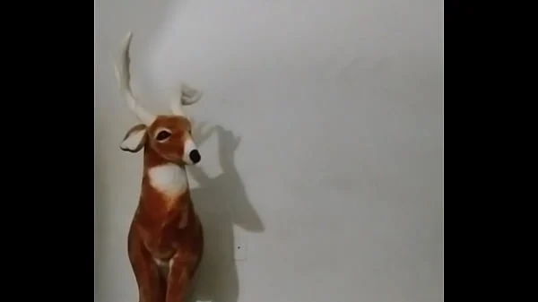 How to make my arms look bigger like the size of my legs for free while spreading anus