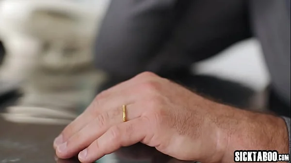 Dominant babe Jewelz Blu fucks two guys Chad Alva and big dick Ken Feels