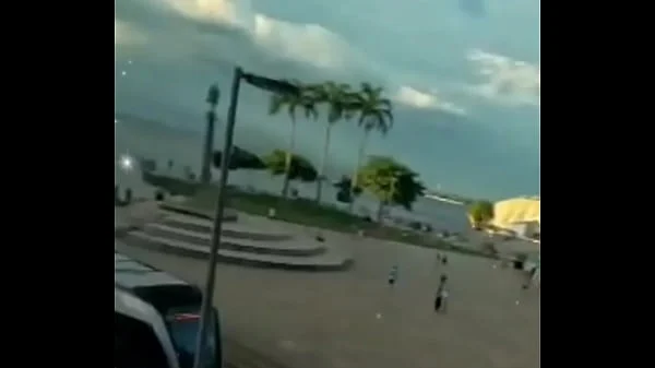 Sou apaixonada pelo seus vídeos quero gravar com você, só tem uma coisa eu nunca dei o cu, safada botei a cabeça entrou o braço.