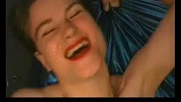 Big cocks sucked by tall brunette MILF11 Fullscreen TSO[29]