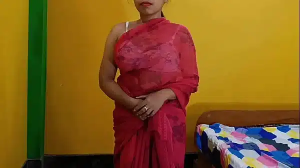 Desi Indian Hot Bhabhi Wearing Sexy Rad Saree Fucking her Hairy Pussy Very Hard in Doggy Style by her husband