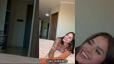 Eu adoro quando esse Negão me fode de 4 e me enforca gostoso